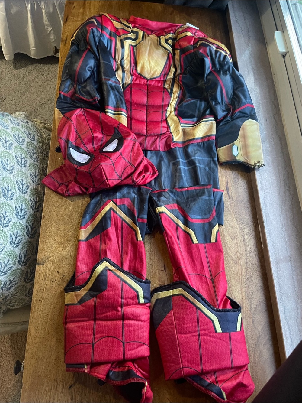 Marvel Iron Spider Costume Boys Small (5-8)